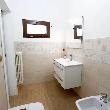 Apartamento Casa Vacanze Low-cost 502 *