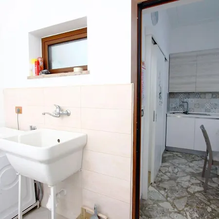 Casa Vacanze Low-cost 502 Apartamento *
